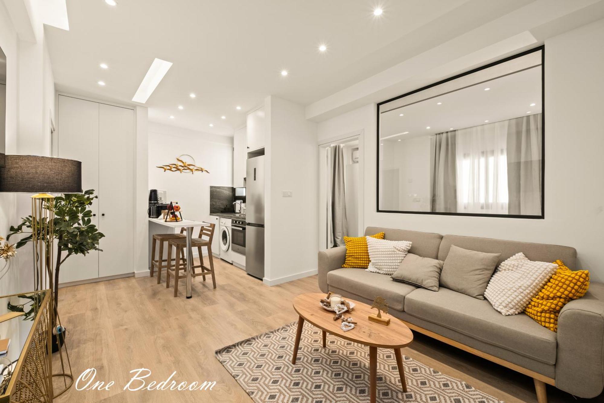Lazuli Hermes Apartments Larnaca Exterior photo